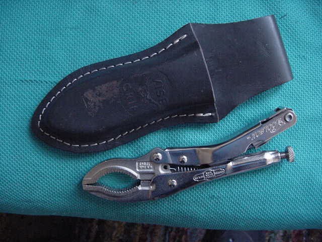 New Old Stock Petersen Dewitt Vise Grip TOOLBOX 6LC Schrade Multi-Tool Belt Case
