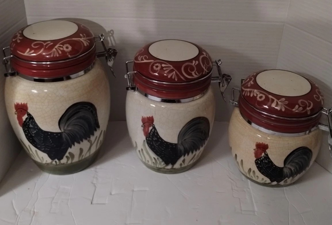 Vantage 3PC Home Interior Lg,Md,Sm, Canisters  In excellent Cond. By Jay Import.