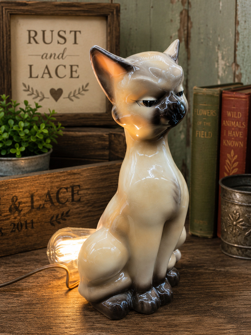 Vintage 1950s Maddux California Siamese Cat TV Lamp MCM Ceramic Working 12\