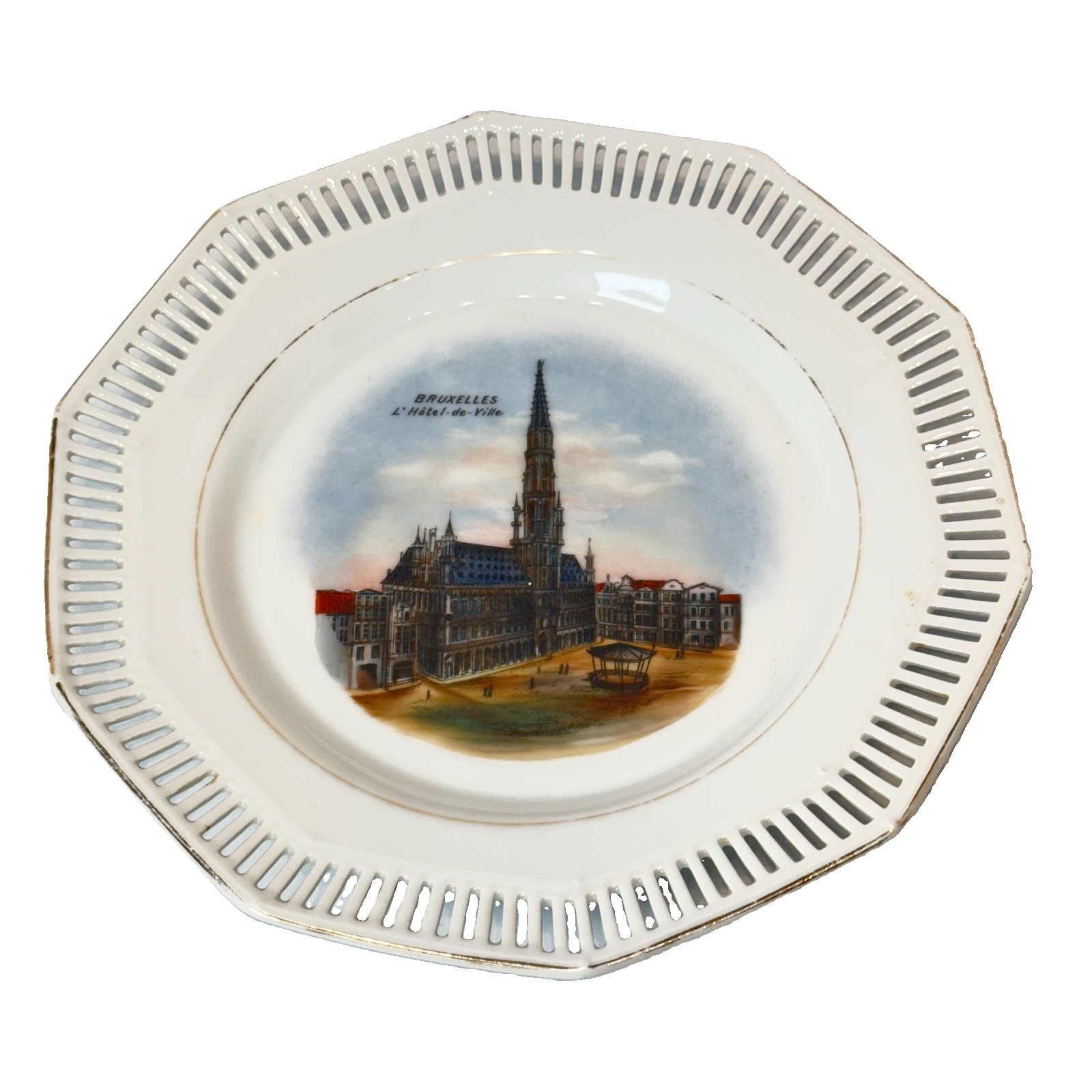 BRUXELLES L’ HOTEL de Ville Brussels, Belgium ANTIQUE SOUVENIR DISH PLATE BRUXELLES L’ HOTEL de Ville Brussels, Belgium ANTIQUE SOUVENIR DISH PLATE
