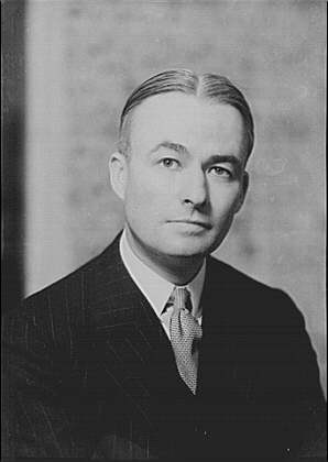 Photo:W.S. Lewis Portrait Photograph 1910s Studio Headshot