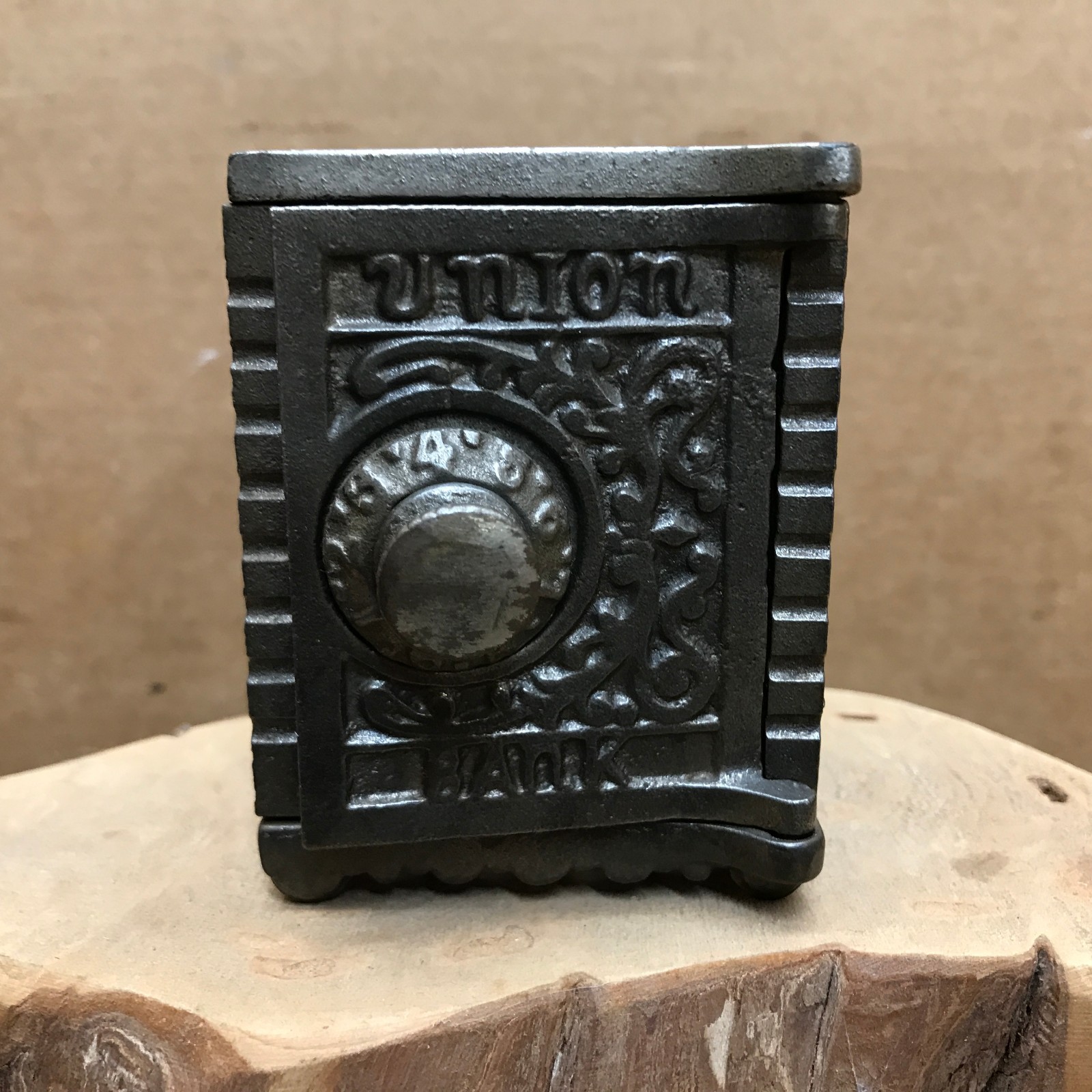 76 VINTAGE Kenton Union Bank Cast Iron Combination Bank
