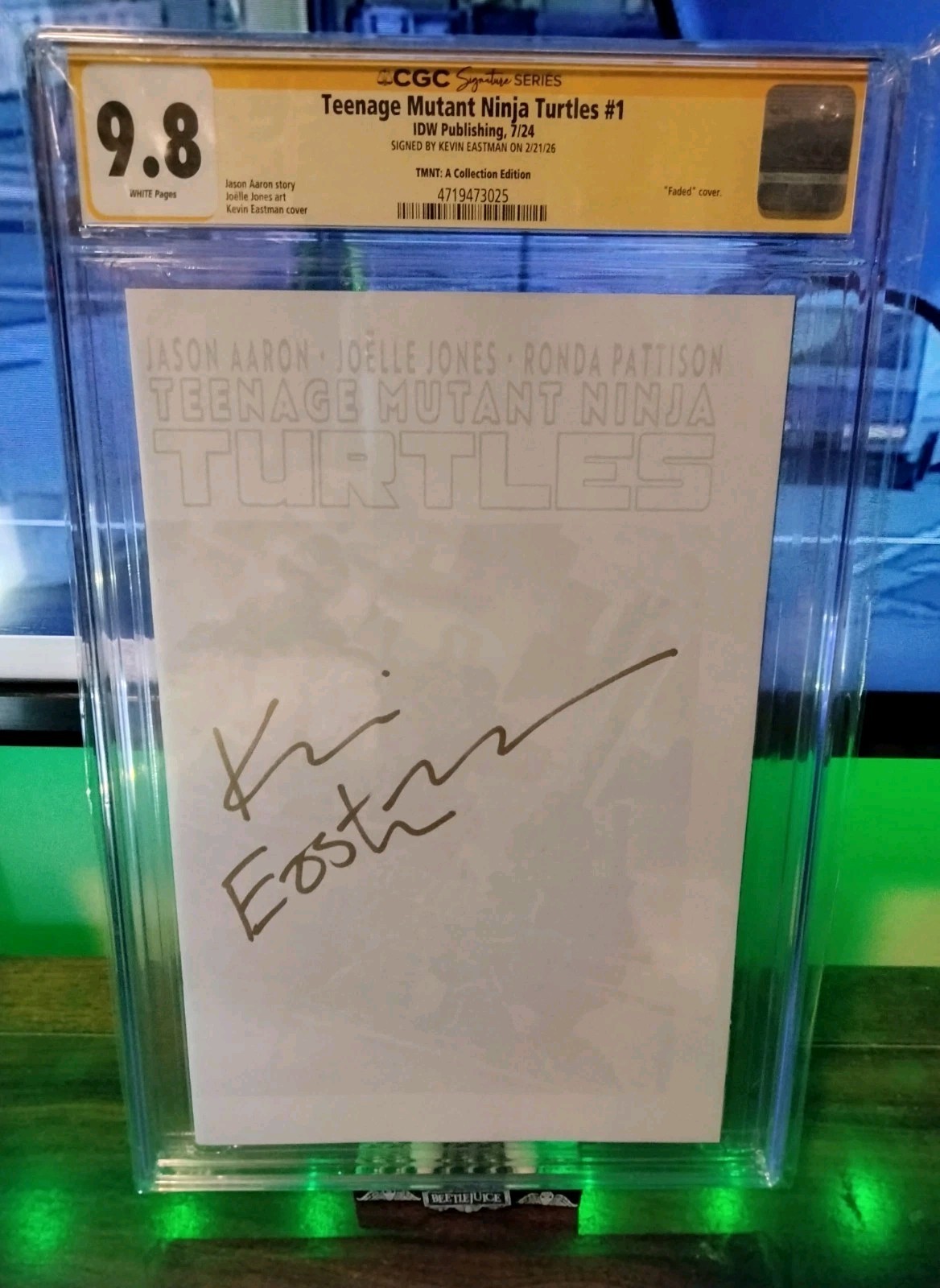 TMNT #1 Exclusive Collection Edition Faded Rare Variant Signed By Kevin Eastman 