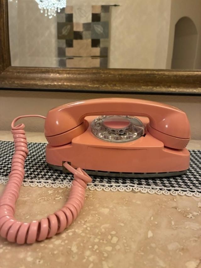 Pink Vintage Rotary Princess Phone (Western Electric)