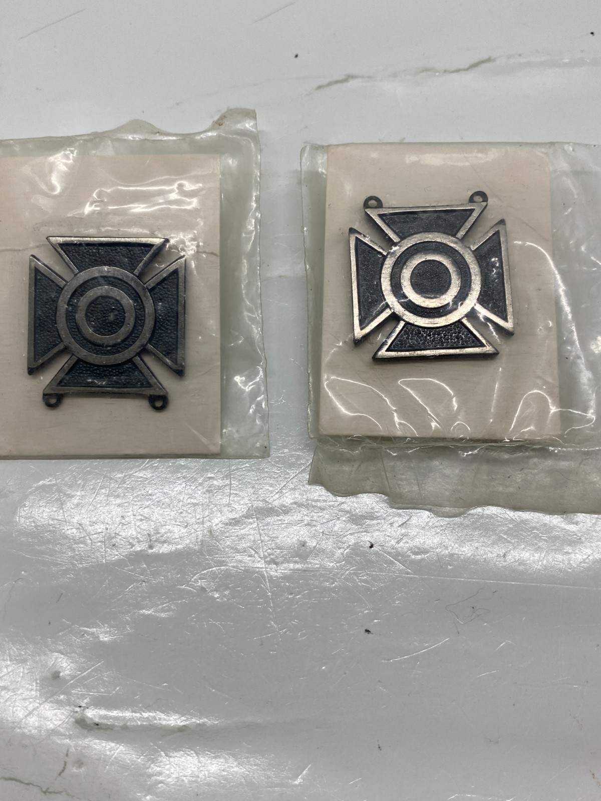 2 NOS 1968 US Army Sharpshooter Basic Qualification Badges Vietnam Era