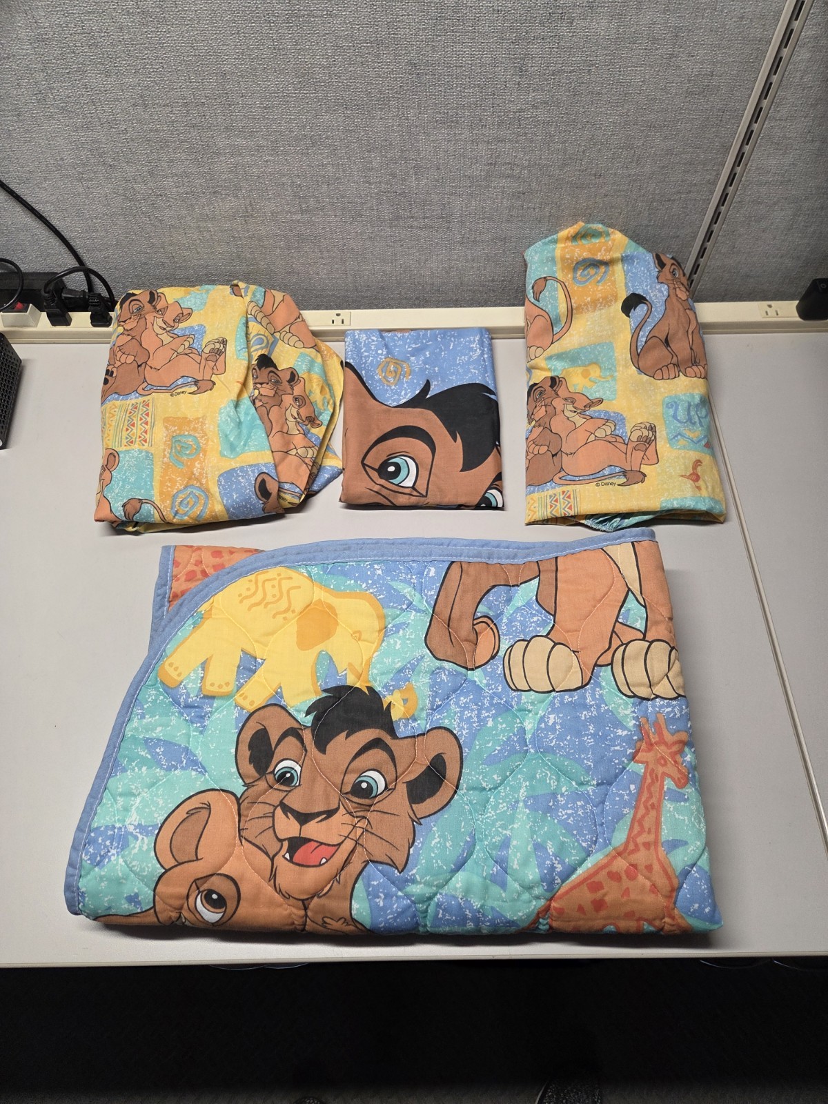 Vintage 90\'s Disney Lion King II Twin Size Sheet Bedding 4-Piece Set Kovu Kiara
