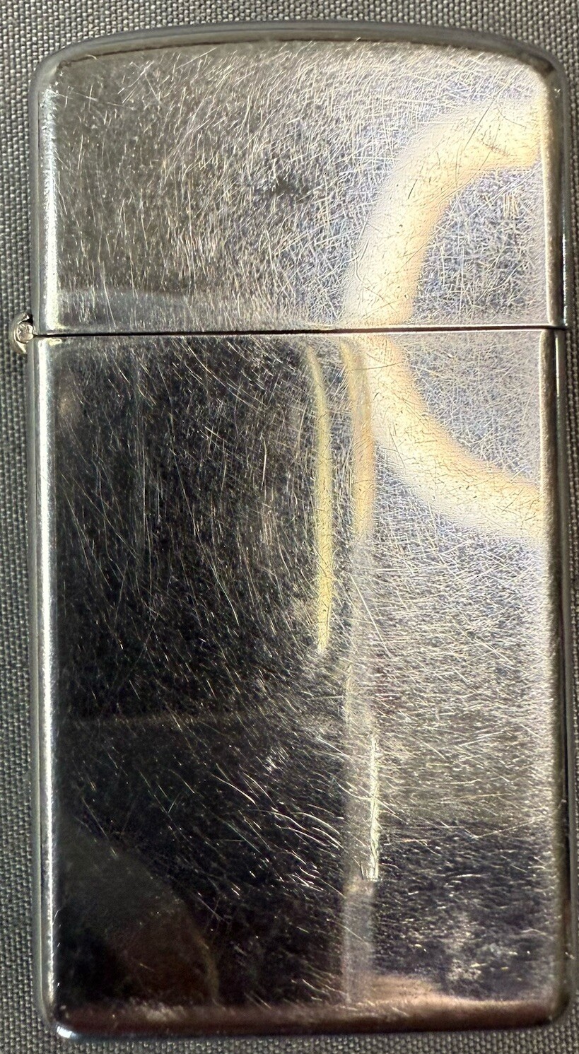 Vintage Pre-Owned 2517191 Zippo SLIM Cigarette Lighter Chrome Case Vintage Pre-Owned 2517191 Zippo SLIM Cigarette Lighter Chrome Case