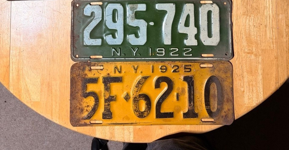 1925 New York License Plate 5F-6210 Vintage NY Auto Tag Collectible