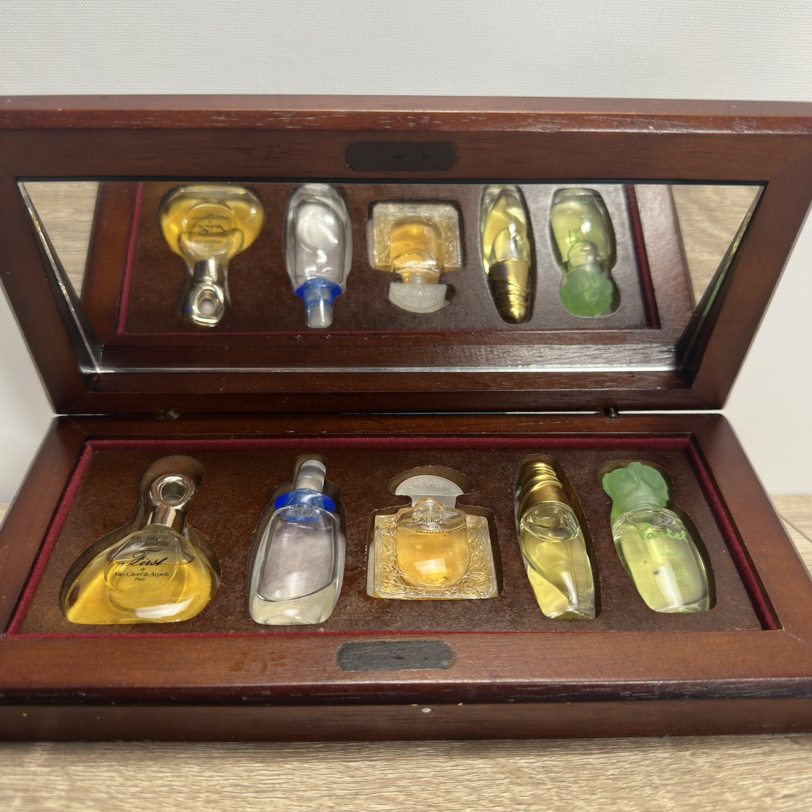 Vintage Mini Perfume Set 5 Bottles Wood Mirror Box Van Cleef Lalique Gres