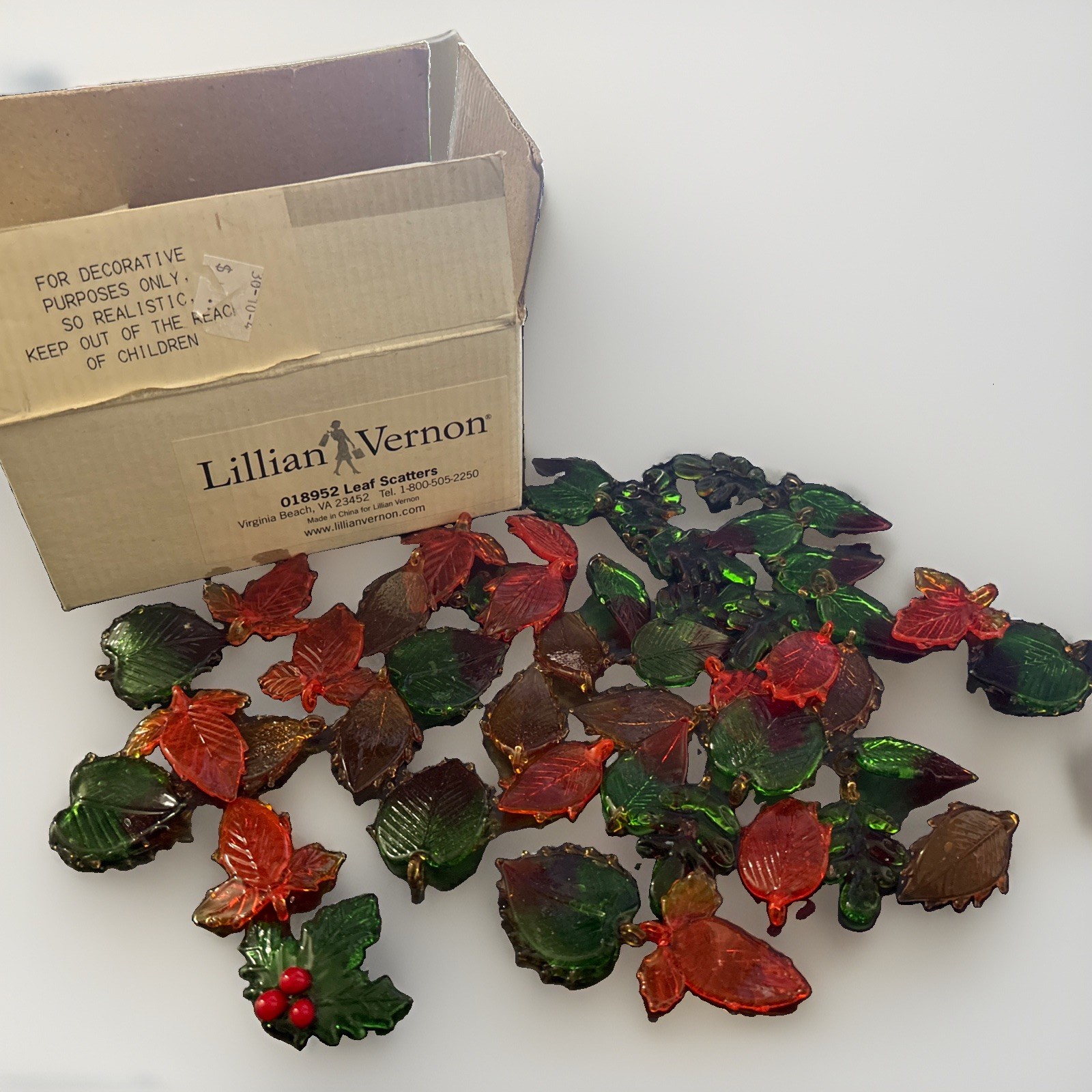 Vintage Lillian Vernon Leaf Scatters Fall Green Orange Yellow - Glass 50 Pieces