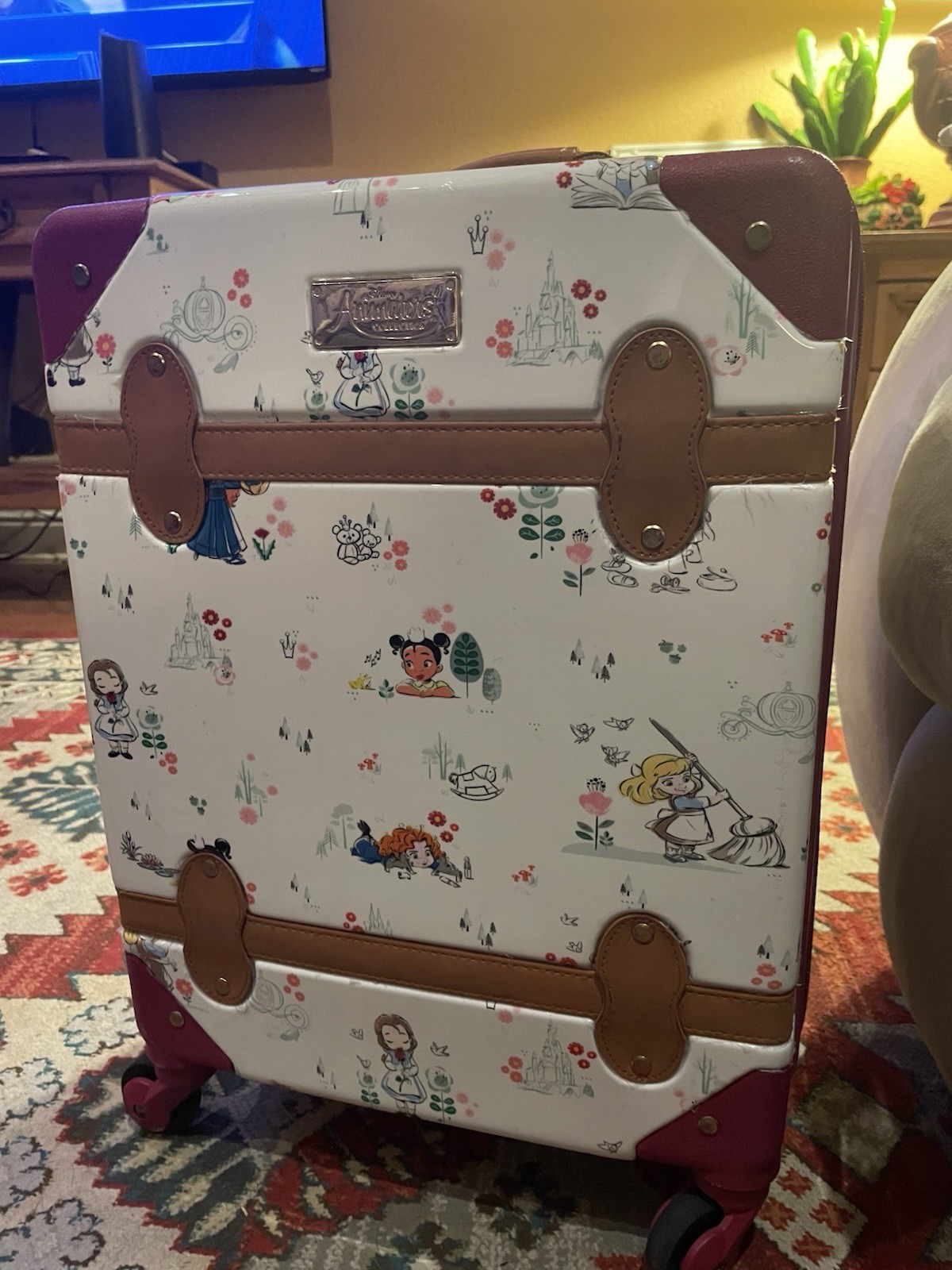 Disney Store Animators Collection (LTD EDITION) Carry On Rolling Luggage Disney Store Animators Collection (LTD EDITION) Carry On Rolling Luggage