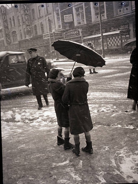 Trenton NJ Picture shows a winter day on state street Old Photo