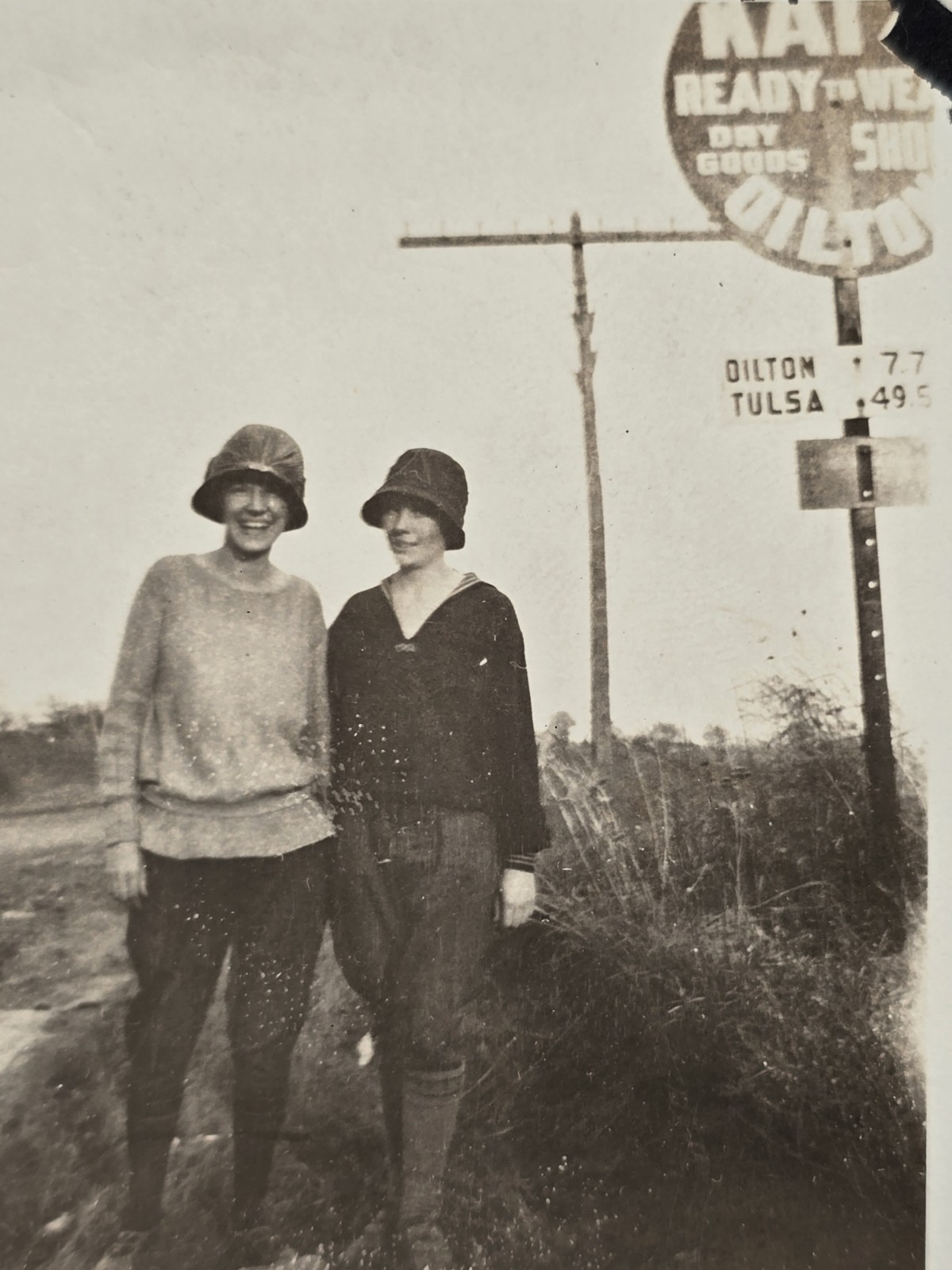 Antique 1920s Photo Oilton OK Tulsa Oklahoma Oil Boom Road Sign Katz Dry Goods