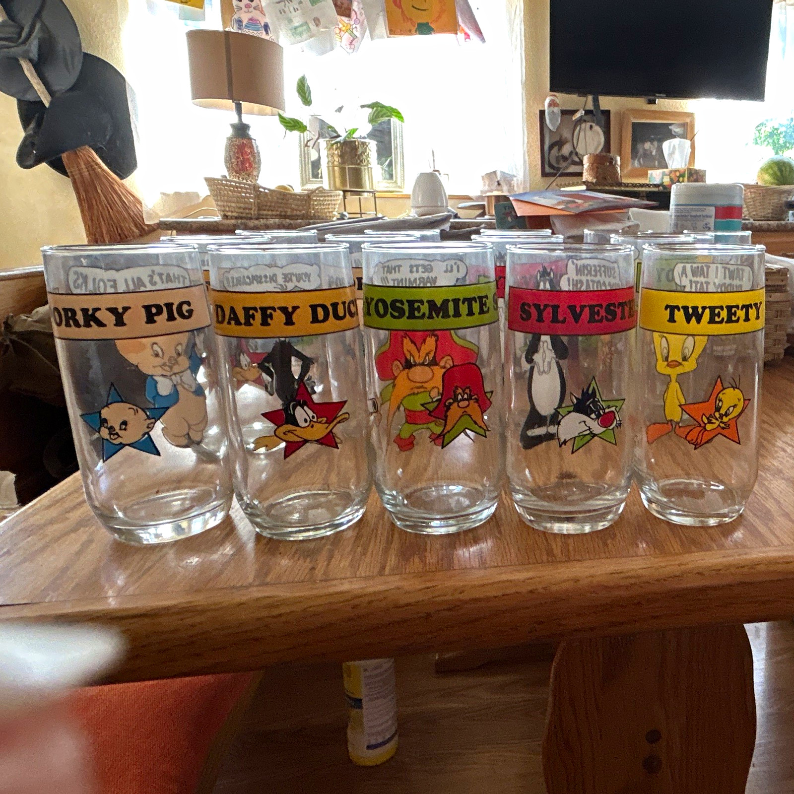 1980 Looney Tunes Warner Bros. 16 oz Clear Glass Tumblers from Arby’s (5 in lot)