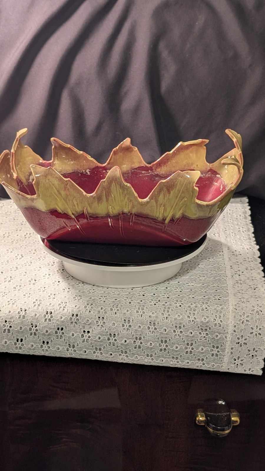 Mint Vintage McCoy Pottery Point Leaf Console Bowl Planter Flawless MCM 10.5