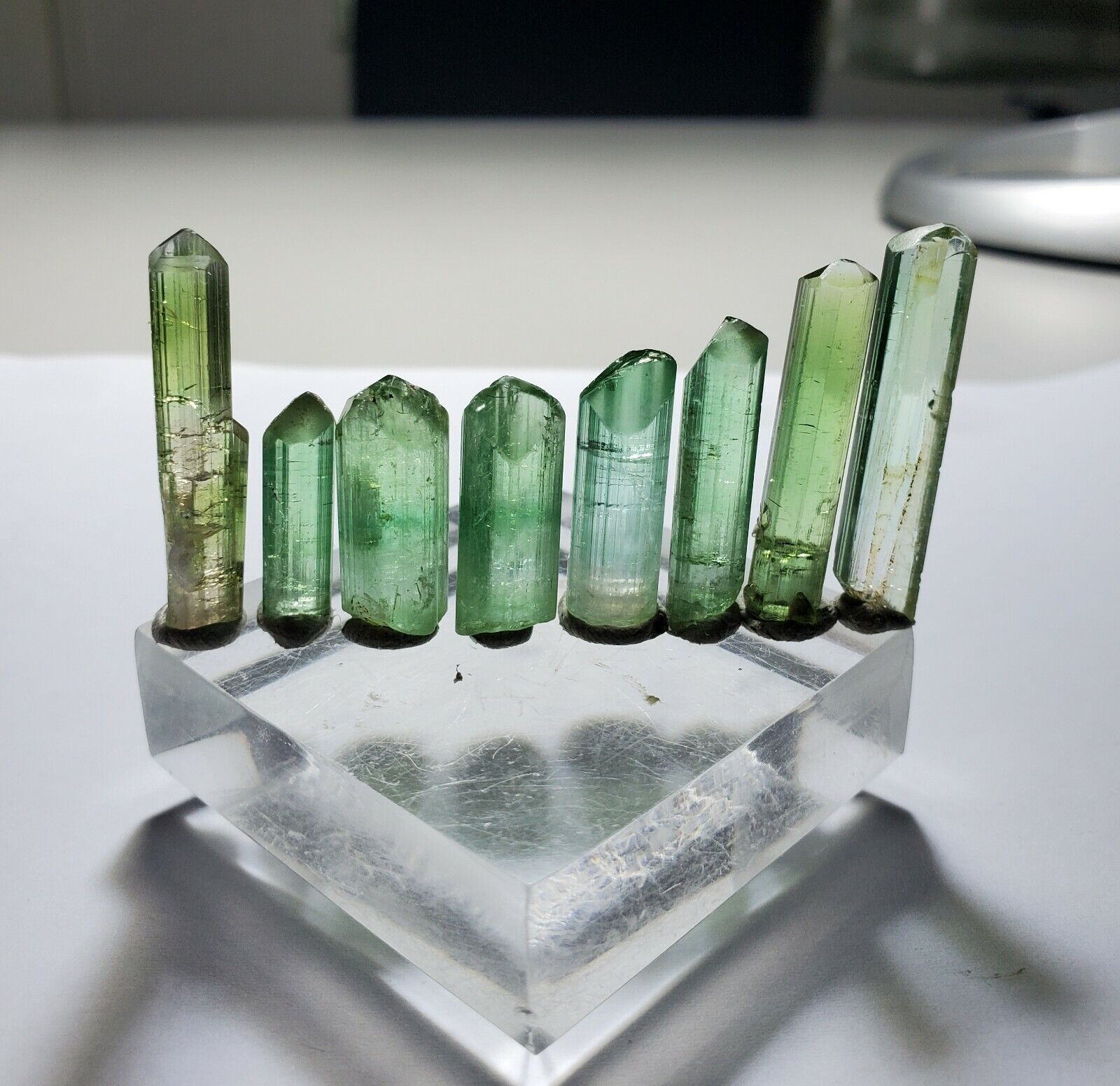 96.5ct Green Colour Tourmaline Terminated Crystal From Afghanistan 