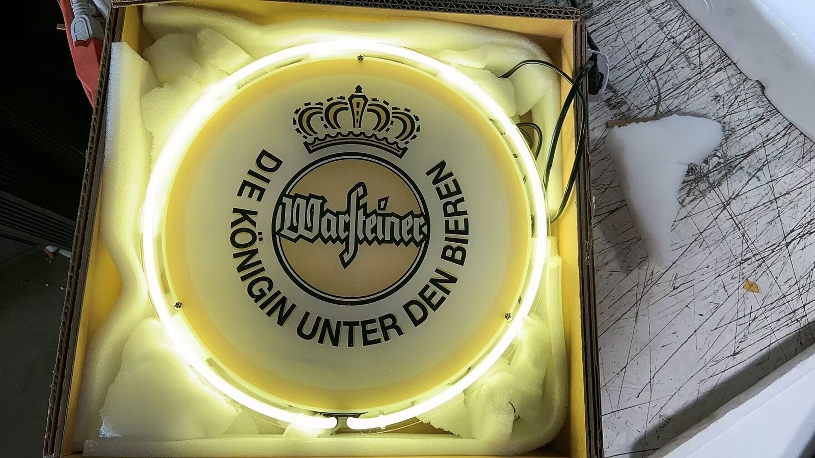 Warsteiner Premium Beer Acrylic 12\