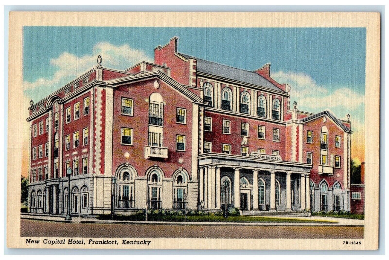 c1930's New Capitol Hotel Building Street View Frankfort Kentucky KY Postcard