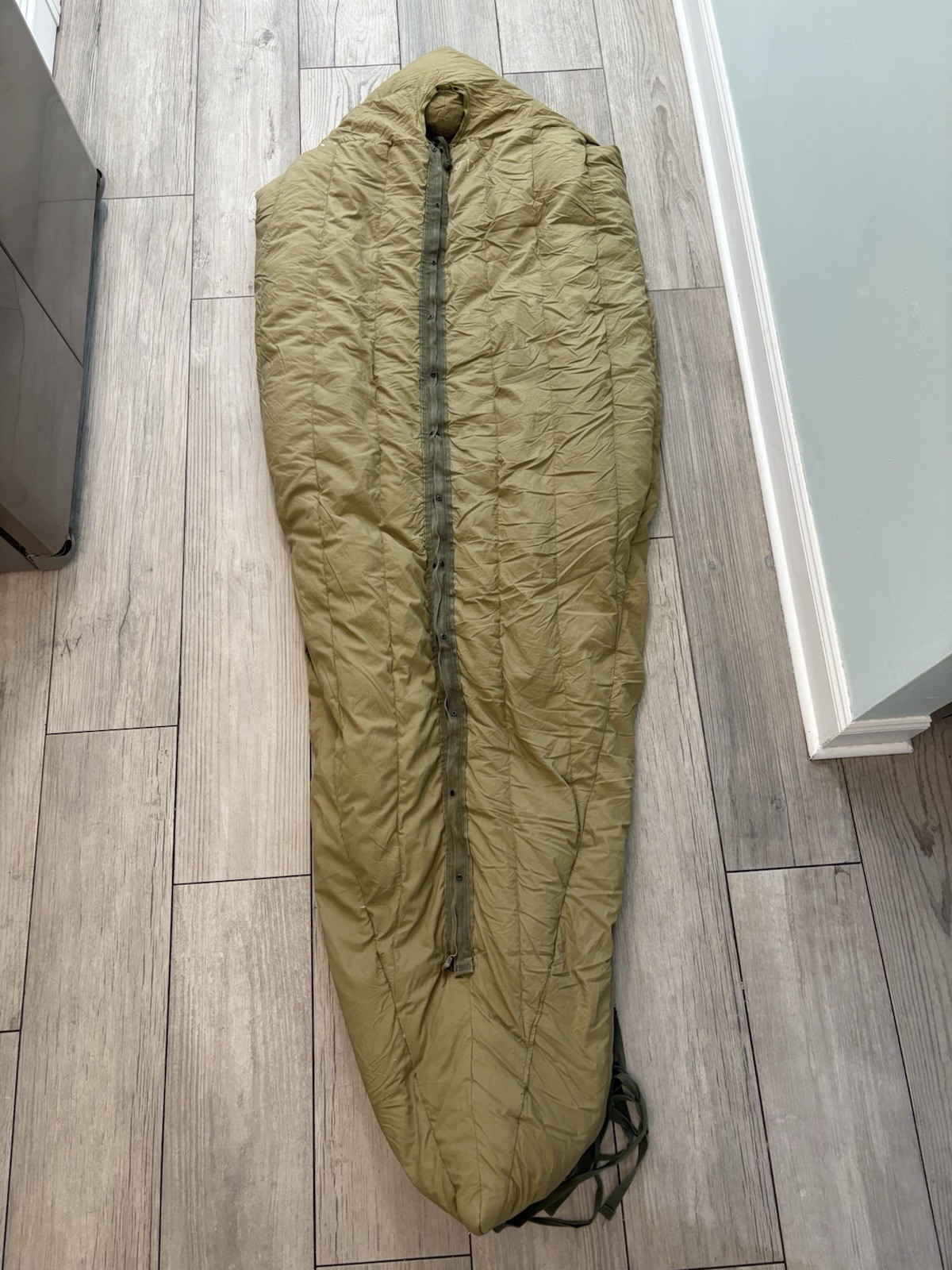 VTG M-1949 USMC Arctic Mountain Down Feather Filled Sleeping Bag Sz: Lg
