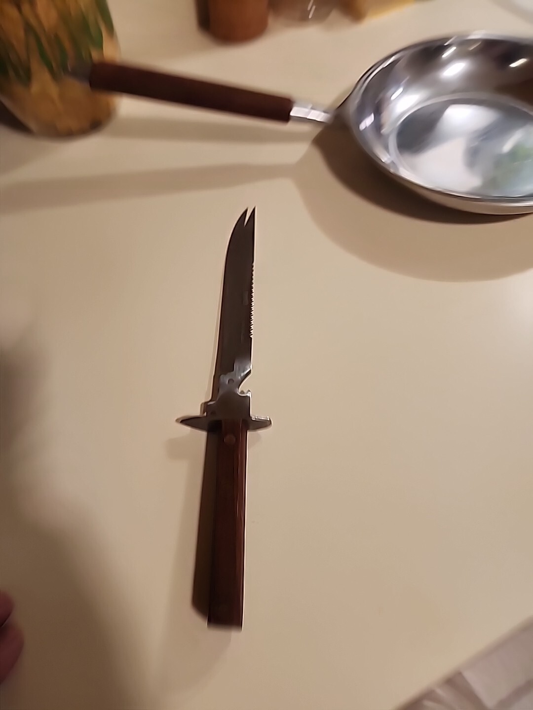 This vintage Haverhills Mitsuboshi bartender\'s knife is a stunning piece crafted