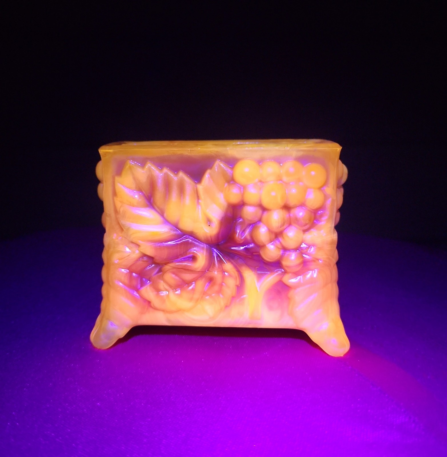 Boyd Amber UV Reactive Cadmium Slag Glass Business Card Toothpick Holder.  