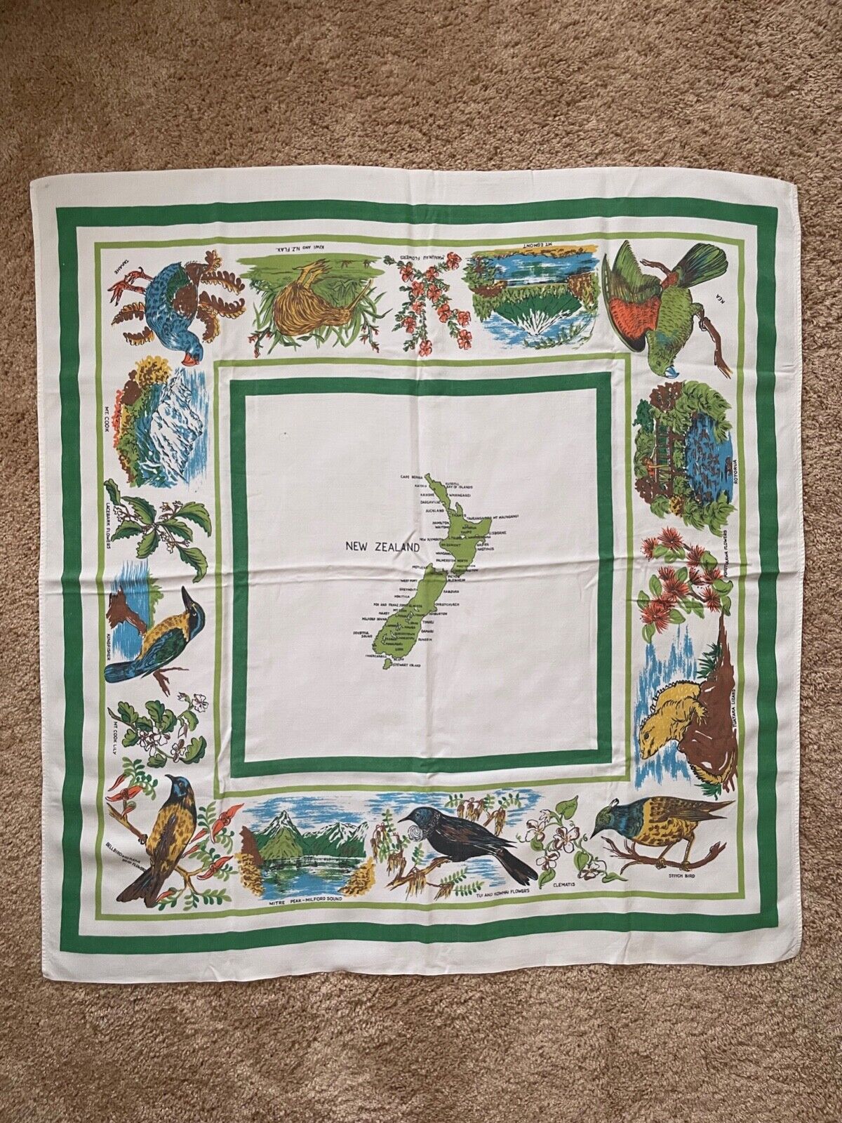 Beautiful Vintage Colorful Souvenir New Zealand Linen Tablecloth Map Landmarks 3