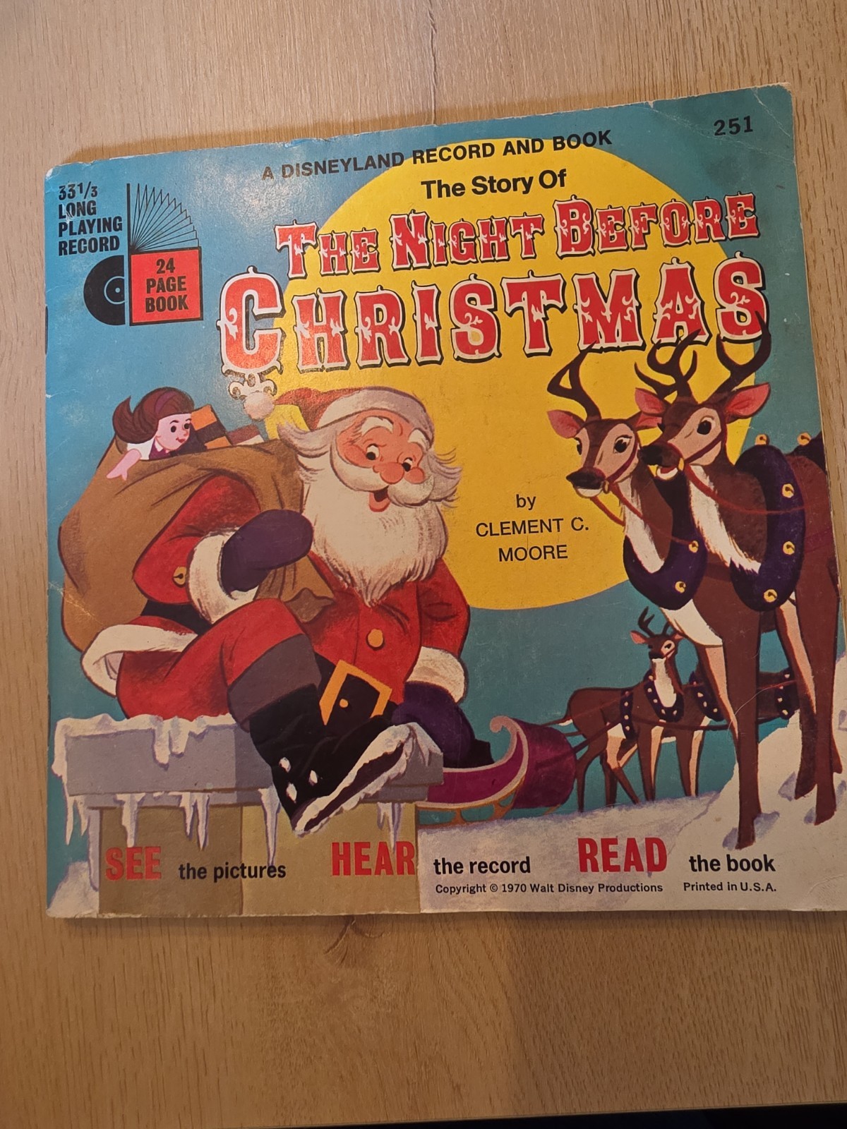 The Night Before Christmas Disneyland Read Along Book Record Vinyl 1976 Vintage.