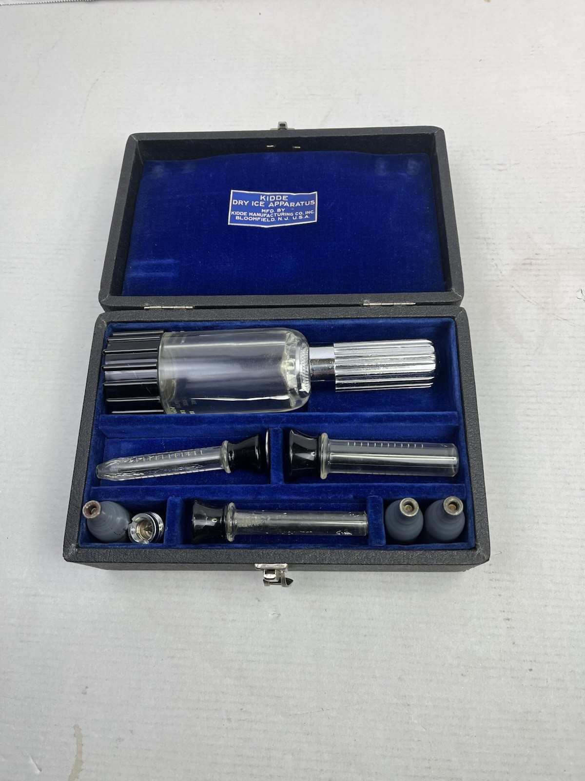 Vintage Medical Device Kidde Dry Ice Apparatus 1940s LL B