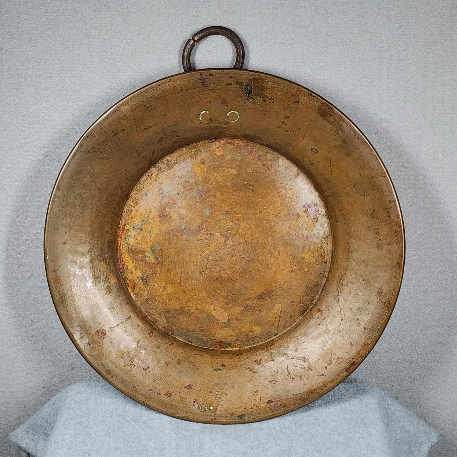 Antique Copper Hanging Wall Pan Iron Ring Handle 15” Hearth Farmhouse Rustic Antique Copper Hanging Wall Pan Iron Ring Handle 15” Hearth Farmhouse Rustic