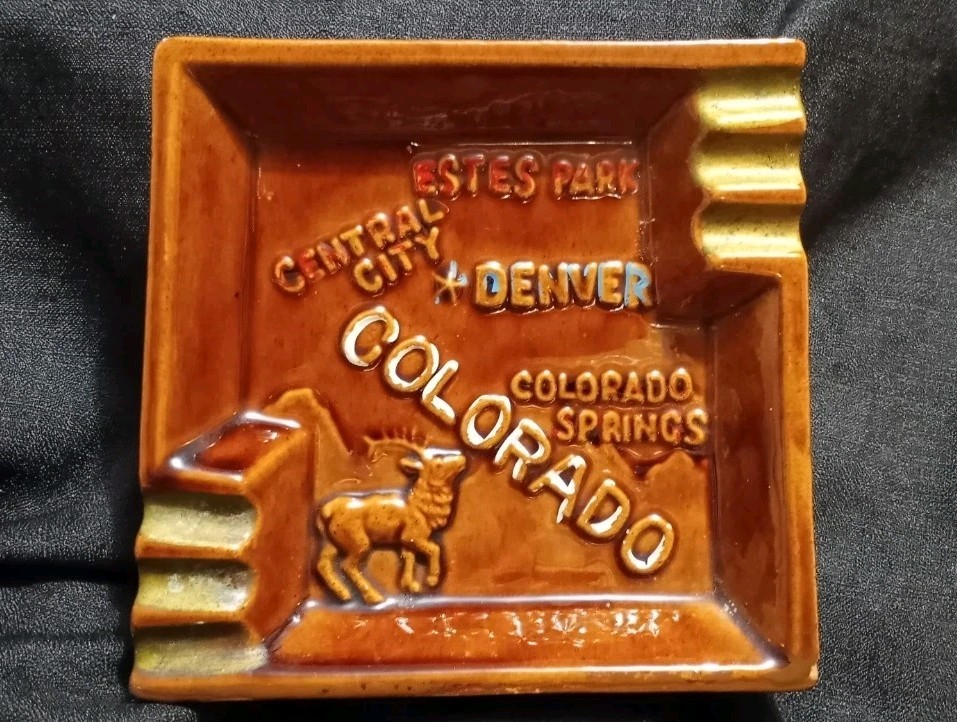 Vintage 1940s Brown Glazed Clay Ashtray Souvenir Of Colorado Denver Estes Park