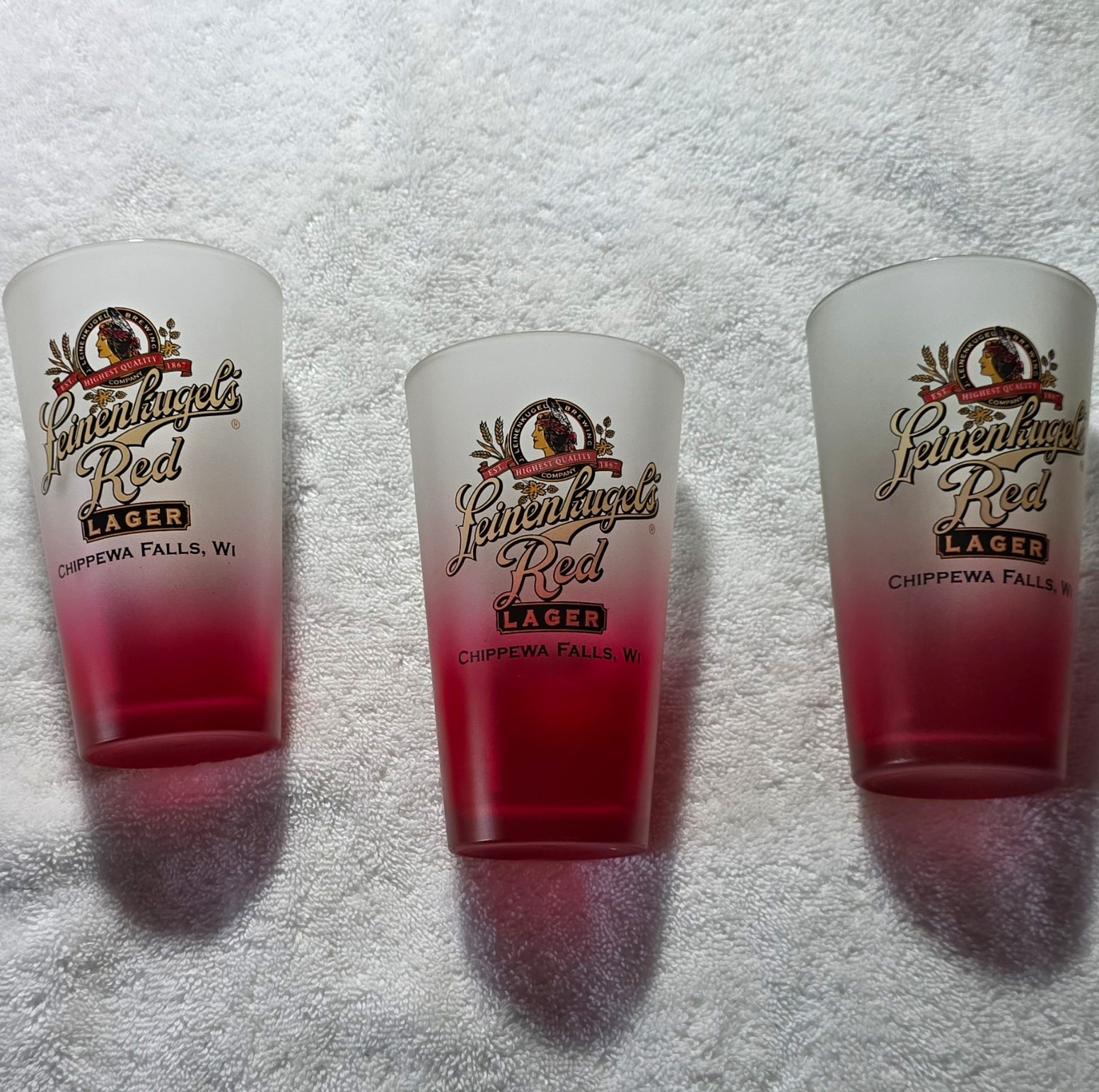 Leinenkugel's Red Lager Set of 3 Frosted Red Fade Pint Glasses Chippewa Falls Leinenkugel's Red Lager Set of 3 Frosted Red Fade Pint Glasses Chippewa Falls