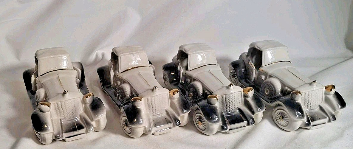Set of 4 Vintage Creazioni Artistiche Italian Ceramic Classic Car Planters