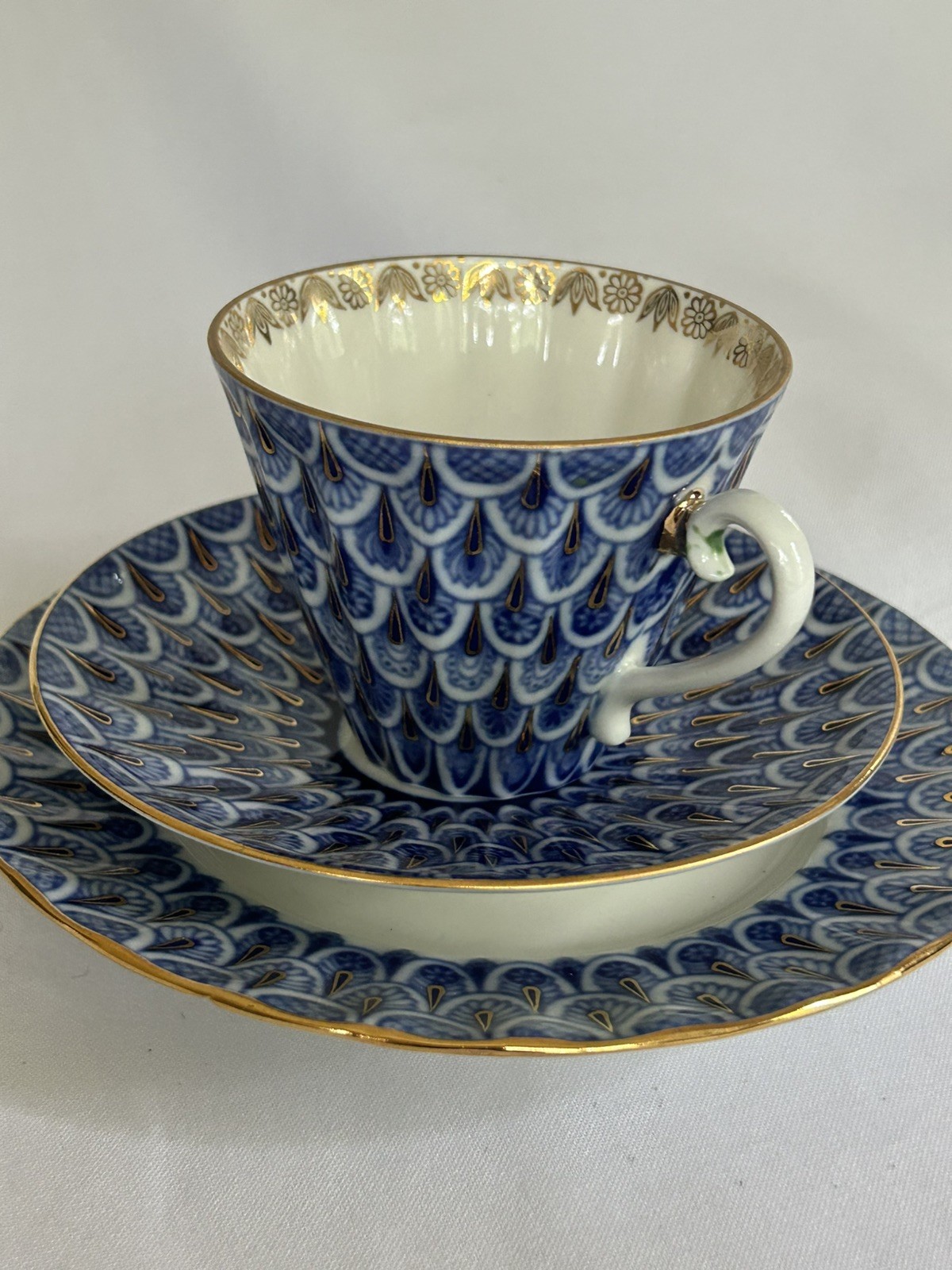 Lomonosov Imperial Porcelain Forget Me Not Teacup Saucer Plate Set Lomonosov Imperial Porcelain Forget Me Not Teacup Saucer Plate Set