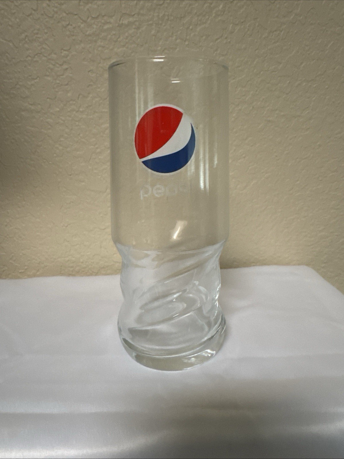 Pepsi Cola Logo Drinking Glass Twisted Bottom