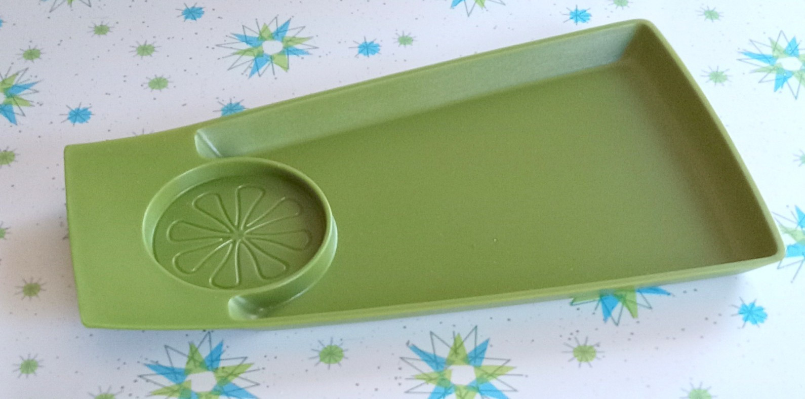 Vintage MCM David Douglas Atomic Snack & Sip Appetizer Tray Retro Green EUC Vintage MCM David Douglas Atomic Snack & Sip Appetizer Tray Retro Green EUC