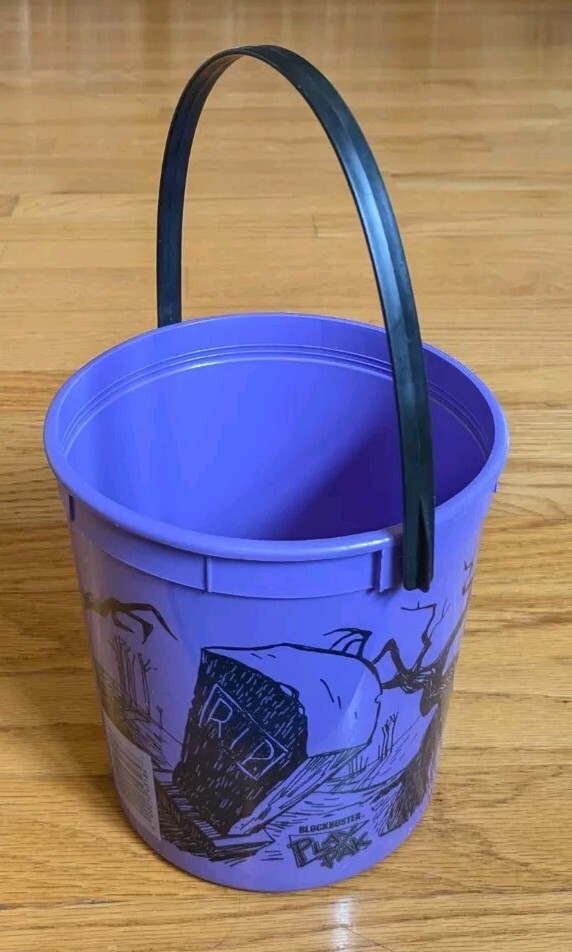 Vintage 1997 Blockbuster Video Play Pak Halloween Pumpkin Bucket Purple Mcdonald