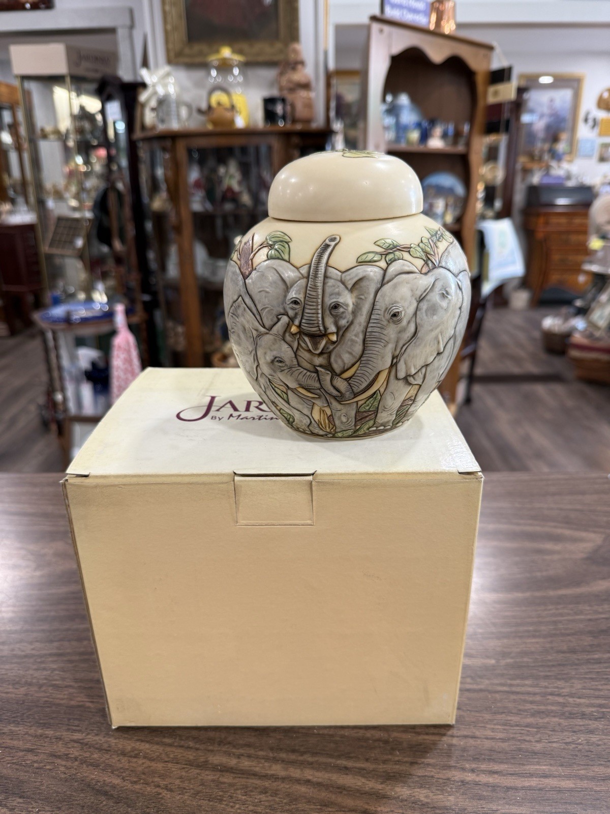 Harmony Kingdom Jardinia On Safari Elephant Cachepot Jar 