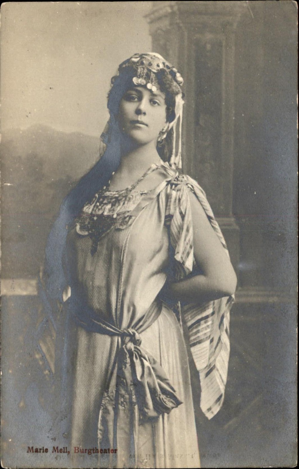 Beautiful Actress Marie Mell Burgtheater Vienna c1905 Real Photo Postcard bhn
