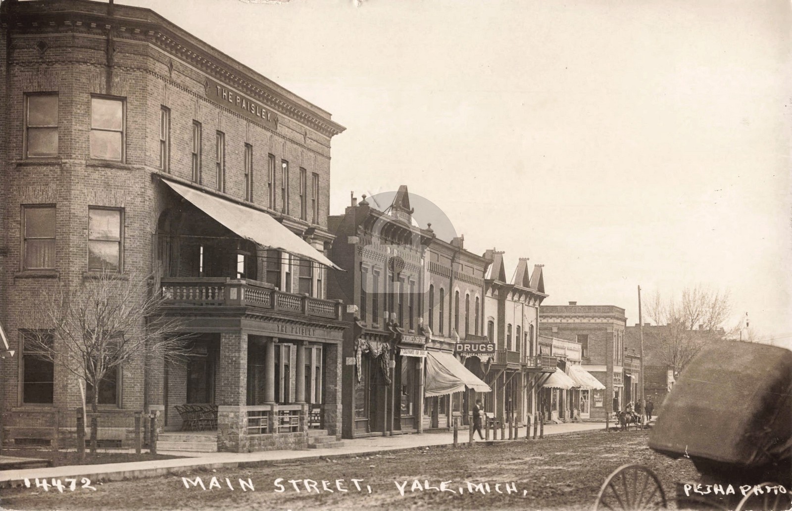 Street View Main St., Yale MI Michigan 1912 RPPC Photo Postcard COPY