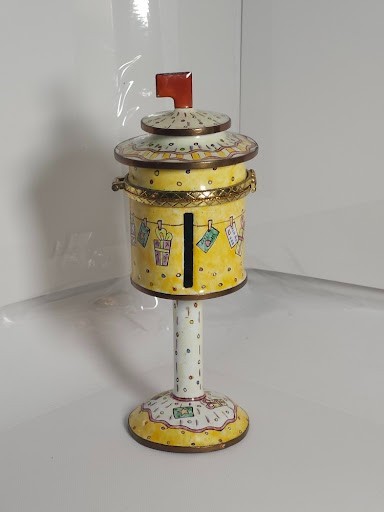 Vintage Empress Arts 2000 Enamel Mailbox Postage Roll Stamp Dispenser Box 6\