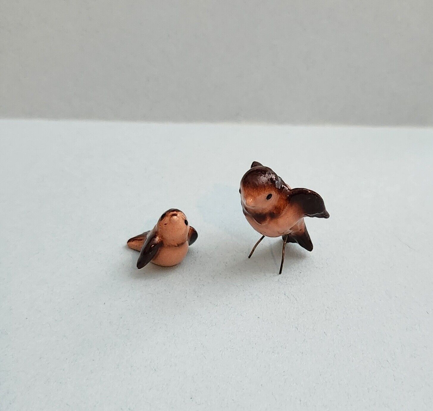 HR Hagen Renaker Pink/Brown Chickadee Miniature Figurines Mama Wire Legs & Baby