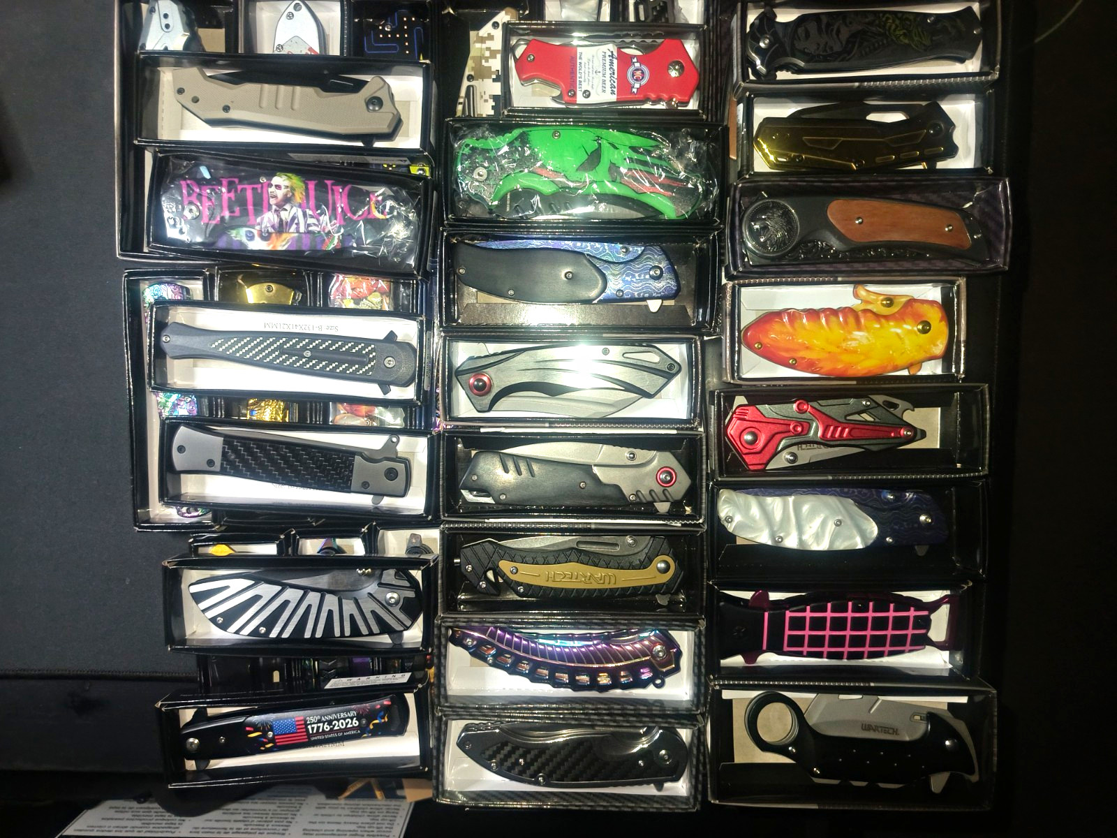 50 Mixed Lot Tactical Folding Pocketknives, Manual Plain Edge, Multicolor