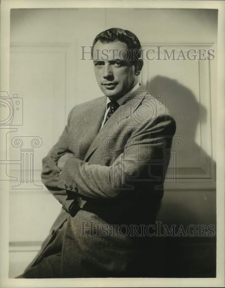 1955 Press Photo Paul Gregory - nop33871