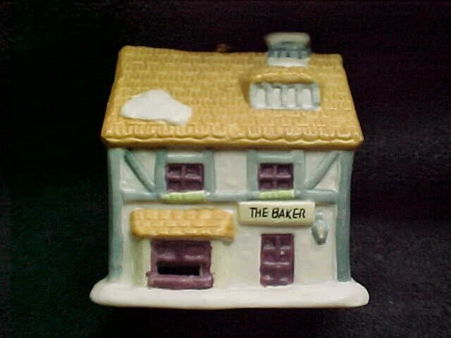 READERS DIGEST  - THE BAKER SHAPED BELL
