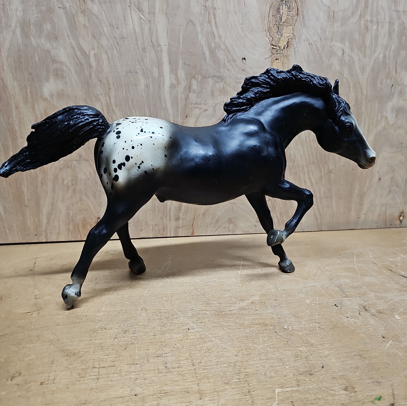 Breyer Horse Running Stallion Appaloosa 127 Vintage Black B USA Stamp