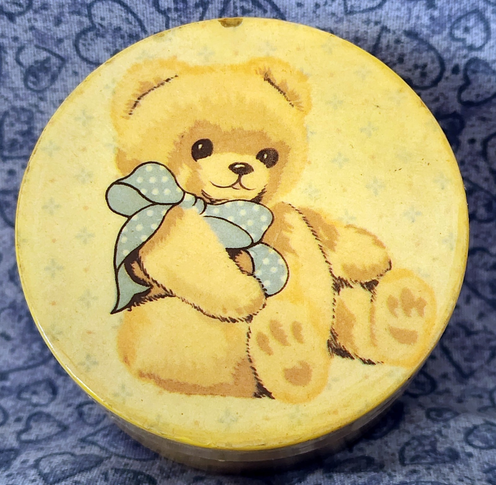 Tienshan Country Bear Lacquer Trinket Box Small Round Removable Lid PLEASE READ Tienshan Country Bear Lacquer Trinket Box Small Round Removable Lid PLEASE READ