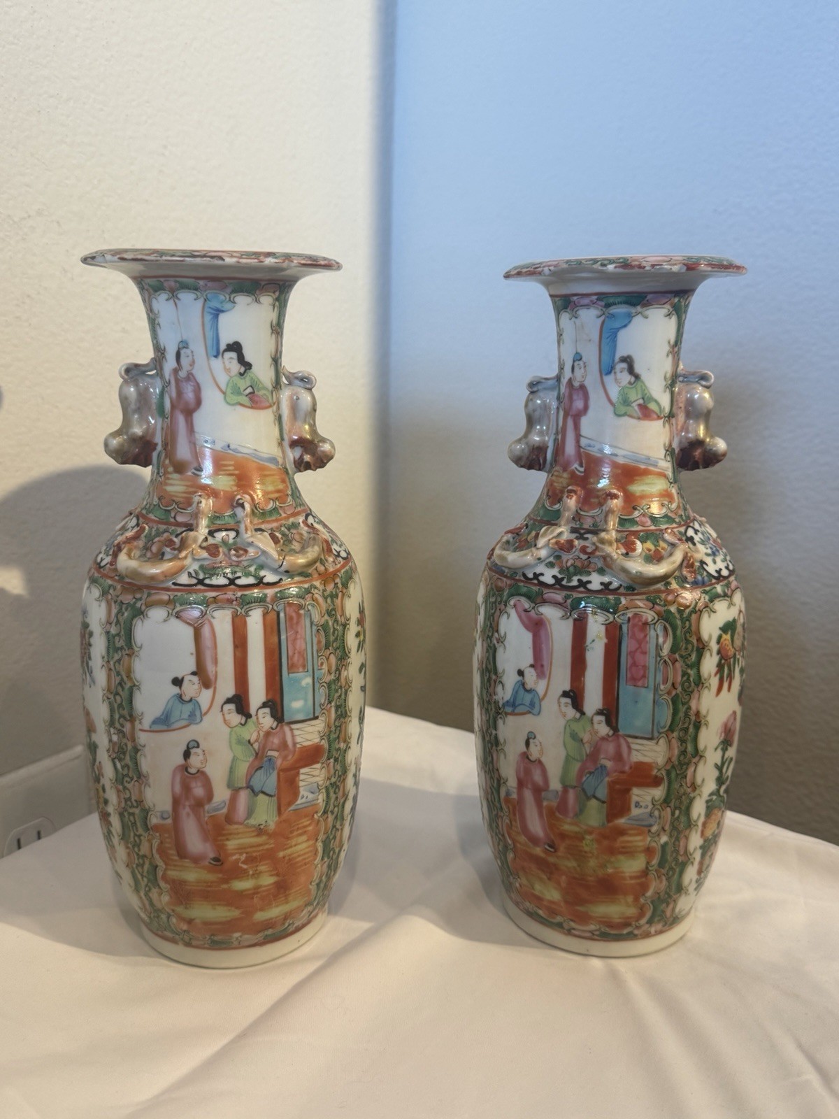 Pair Chinese Porcelain Famille Rose Vases Hand-Painted Figural Scenes