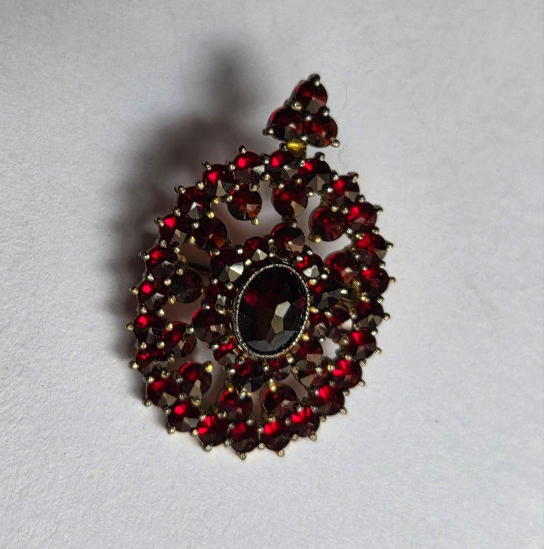 Bohemian Garnet Brooch Pendant Silver Vintage Classic Red Jewelry