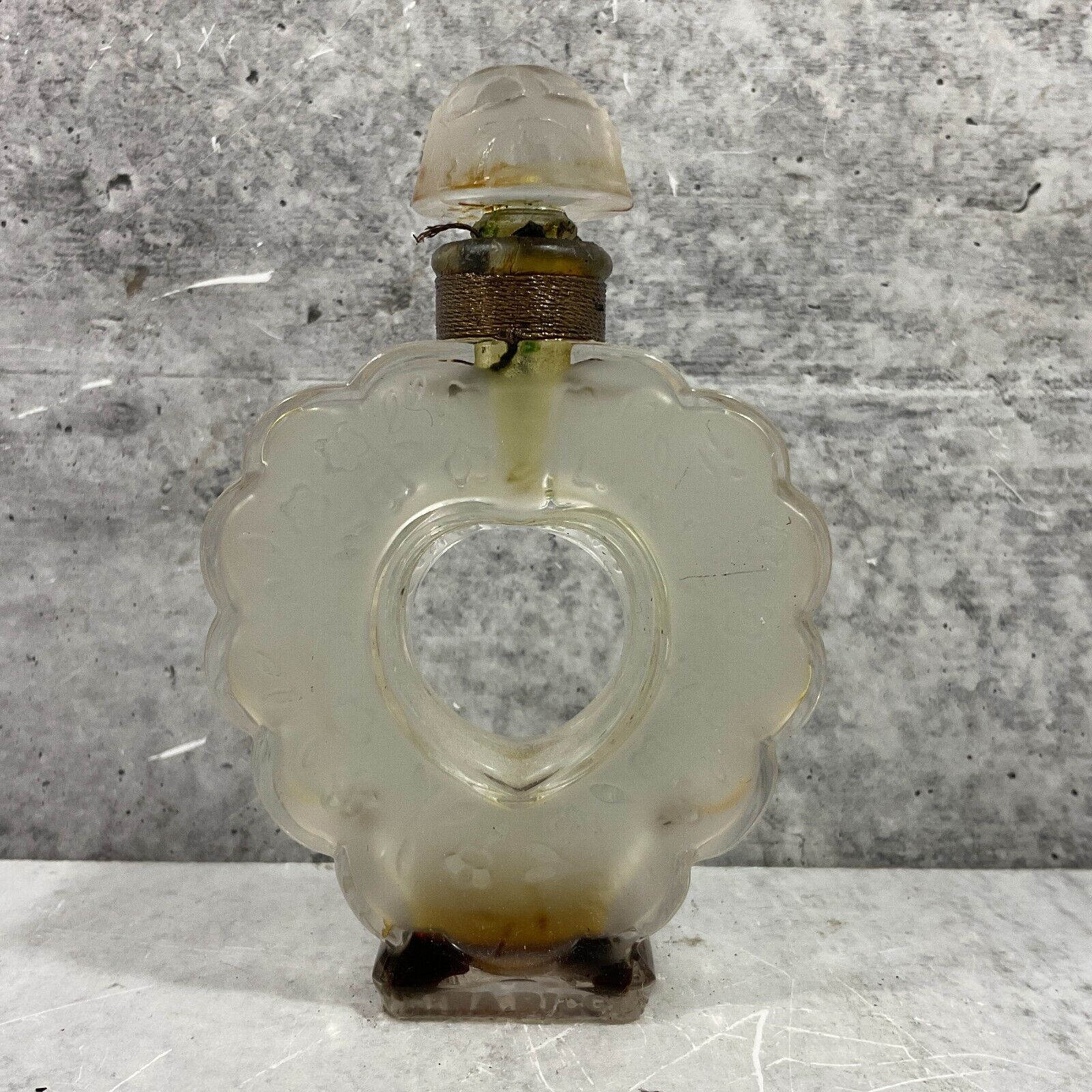 Vintage Lalique for Nina Ricci Coeur Joie Crystal Perfume Bottle