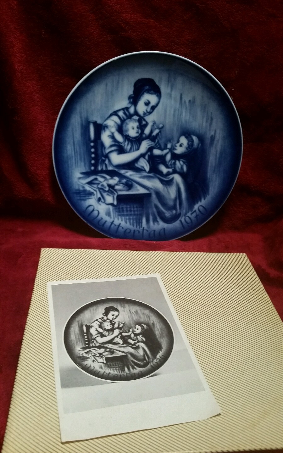 DRESDEN GERMANY-BAREUTHER WALDSASSEN 1970 MOTHERS DAY PLATE BLUE 